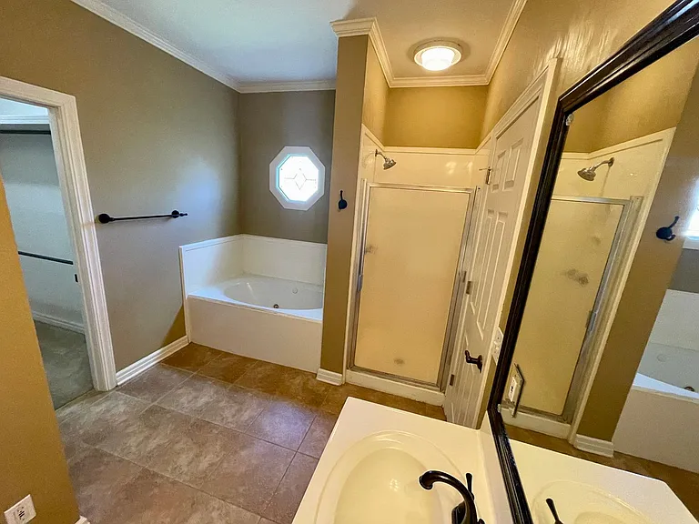 1013 N Azalea Dr — Photo 4
