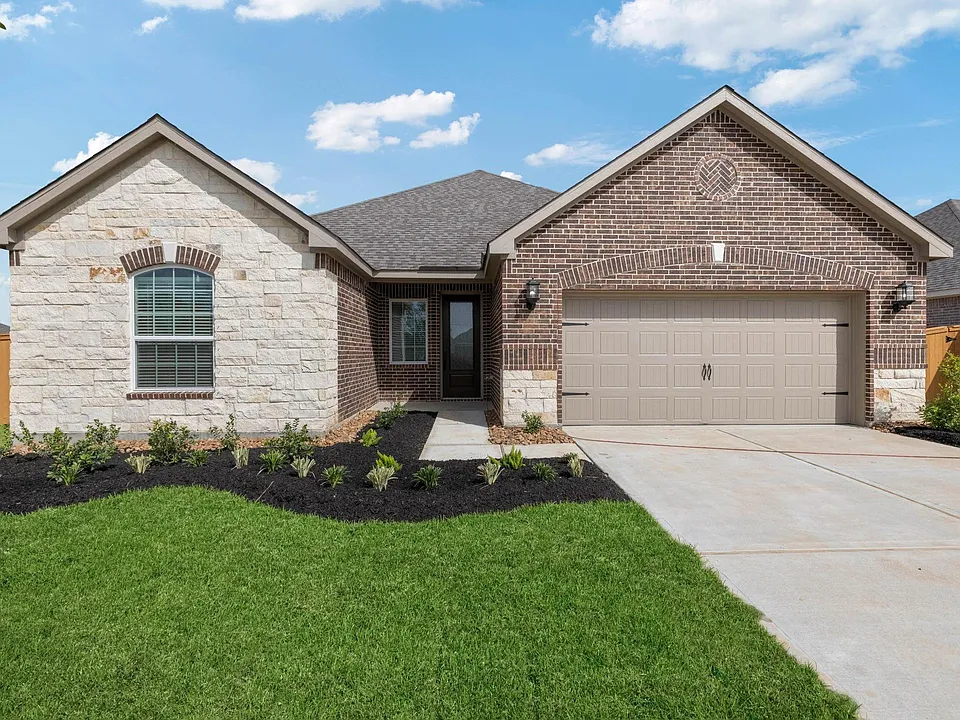 2908 Fair Wind Ln