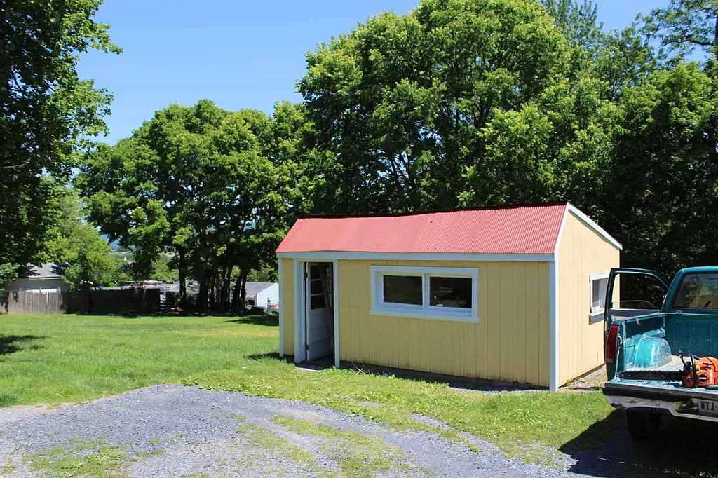 Property photo 4