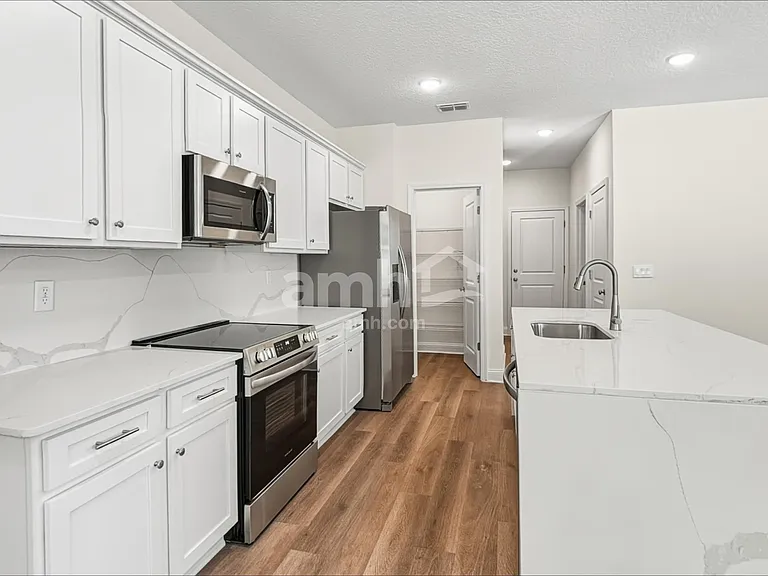 12585 Durbans Point Pl — Photo 4