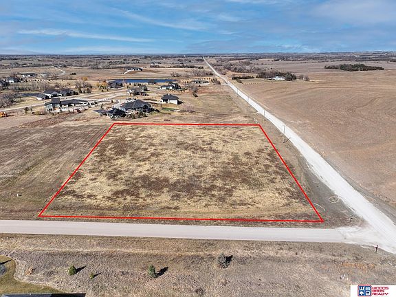 2nd image of 11850 Deerfield Trl