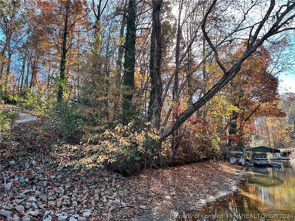 1st image of 3748 Landmark Dr