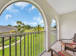 20 Cosmopolitan Dr UNIT 3, Lehigh Acres, FL 33936