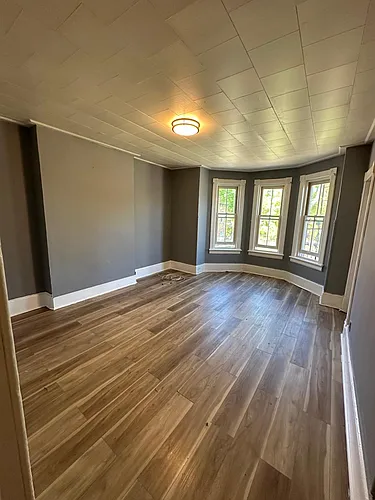 27 Clark St #3 Photo 1