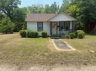 122 Lawson St, Bennettsville, SC 29512