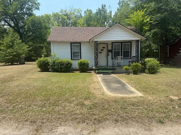 122 Lawson St