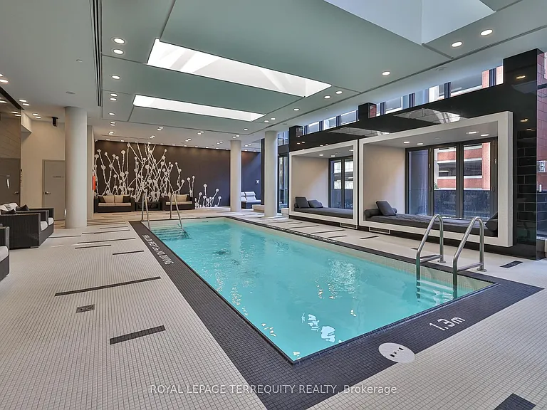 770 Bay St #2412 — Photo 47