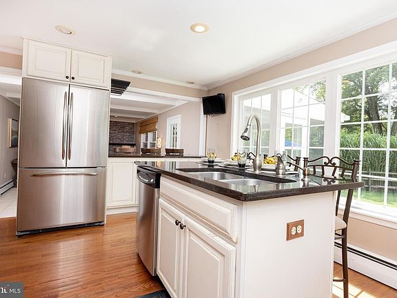 5th image of 3547 N Sugan Rd