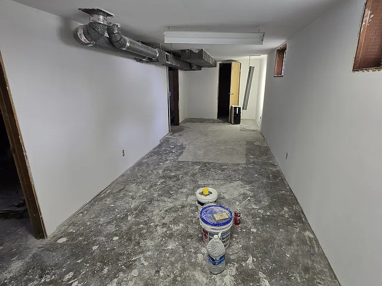 2744 Dwight Ave — Photo 26