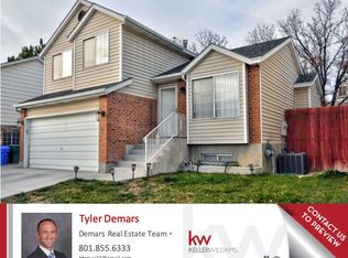 1550 W Crystal Ridge Dr, West Jordan, UT 84084