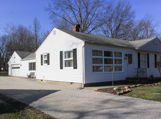 8090 Edgewood Rd, Mentor, OH 44060