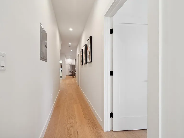 1200 Jackson St #1210 — Photo 9