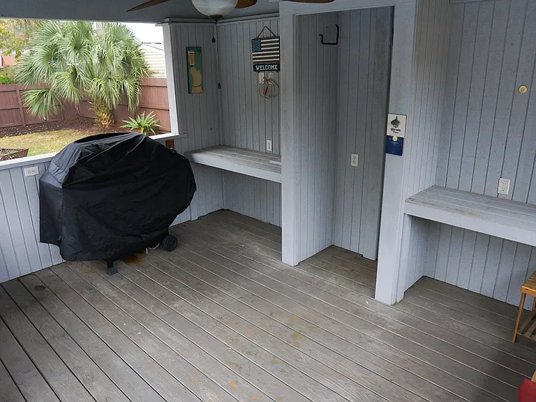 31 Driftwood Ave — Photo 23