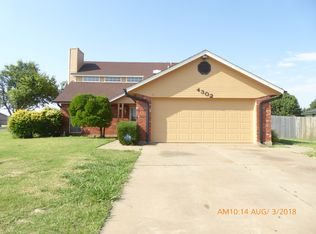 4302 SW Parkridge Blvd, Lawton, OK 73505
