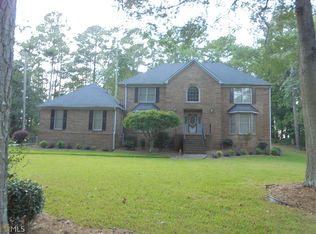 8421 Carlton Rd, Riverdale, GA 30296