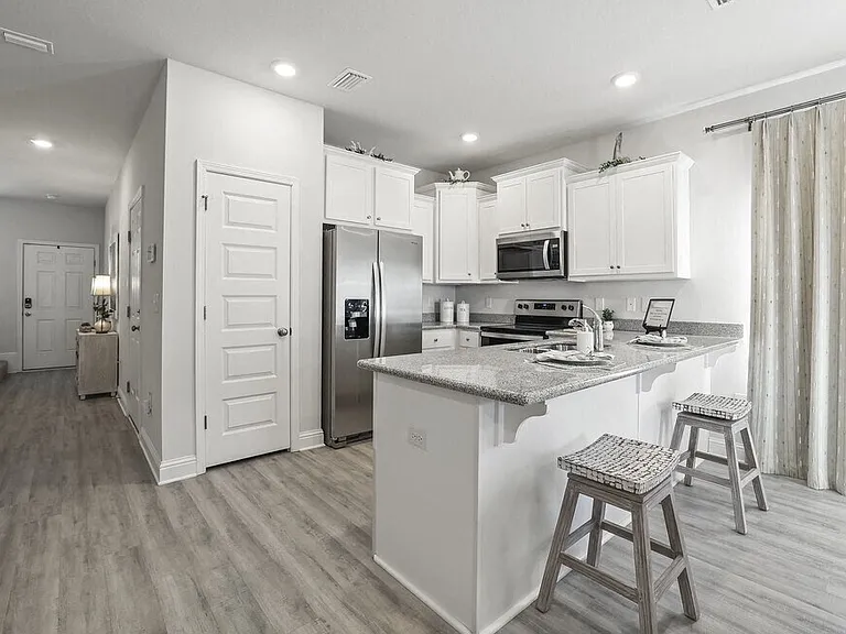 Indigo Townhomes — Photo 4