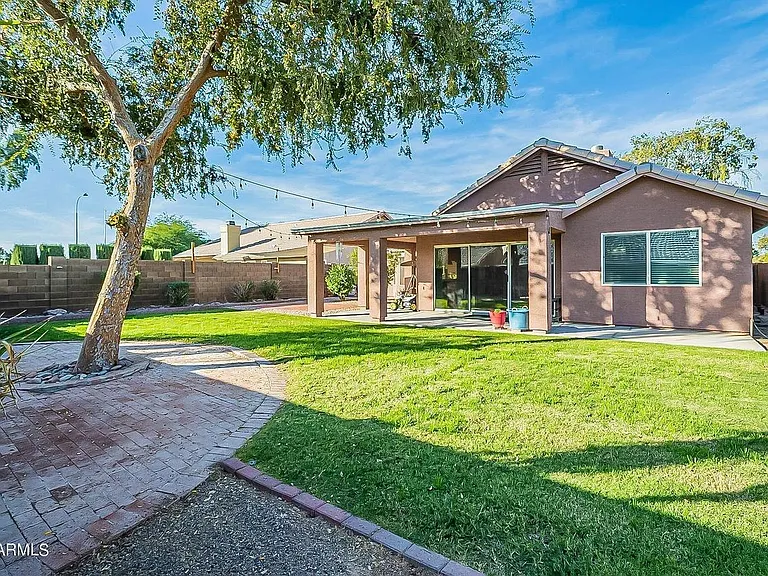 4883 W Morelos St — Photo 7
