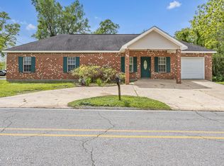 16201 Race Track Rd, Biloxi, MS 39532