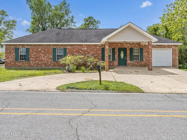 16201 Race Track Rd, Biloxi, MS 39532