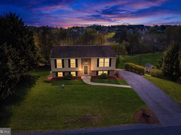 3628 Harold Pl, Greencastle, PA 17225