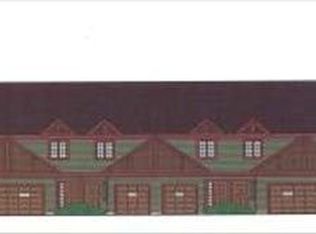 402 Nathan Ln, Onalaska, WI 54650