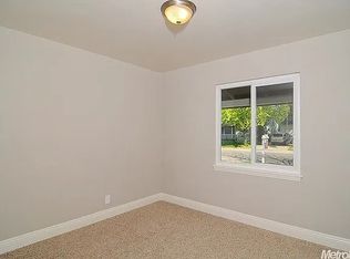 1352 61st St, Sacramento, CA 95819