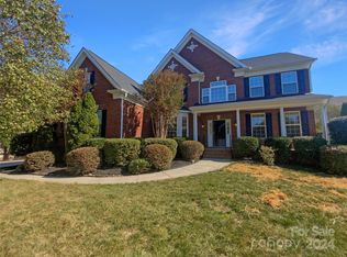 7707 Woodmere Dr, Harrisburg, NC 28075
