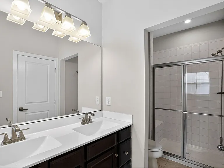 2831 Toles Park Dr — Photo 6