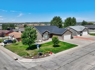 4300 Silver Spur Ave, Gillette, WY 82718