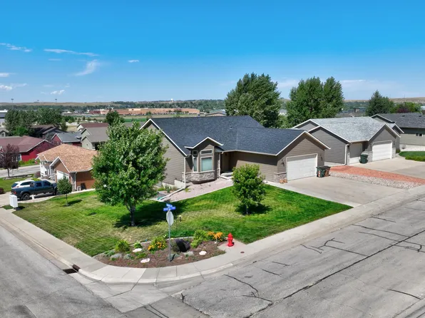 4300 Silver Spur Ave, Gillette, WY 82718