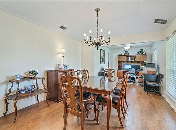5th image of 2202 Ponderosa Trl