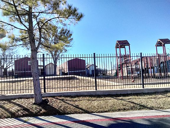 3rd image of 709 N Collins Fwy Lot 70