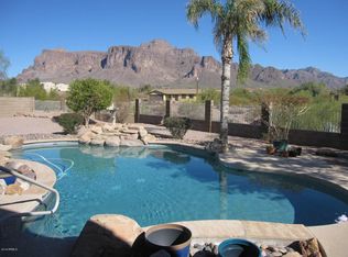 1077 N Shotgun Ct, Apache Junction, AZ 85119