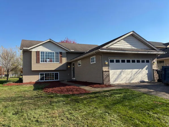 9354 Goodrich Dr, Monticello, MN 55362