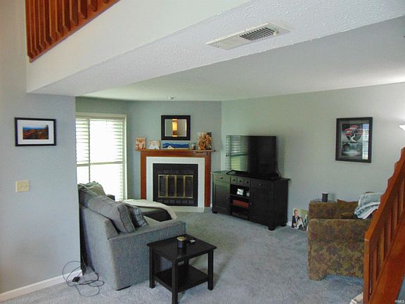5th image of 3813 N Lakeside Dr