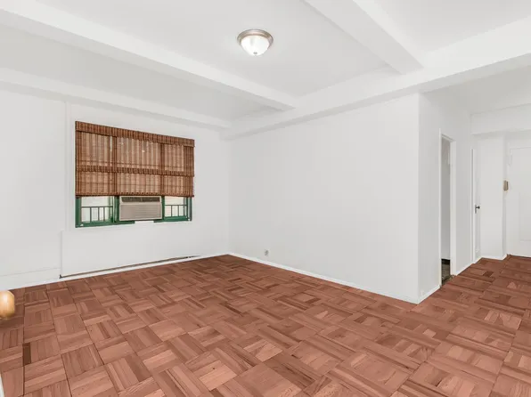 1940 E Tremont Avenue #4H, Bronx, NY 10462