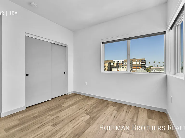 1240 Magnolia Ave #401 — Photo 14