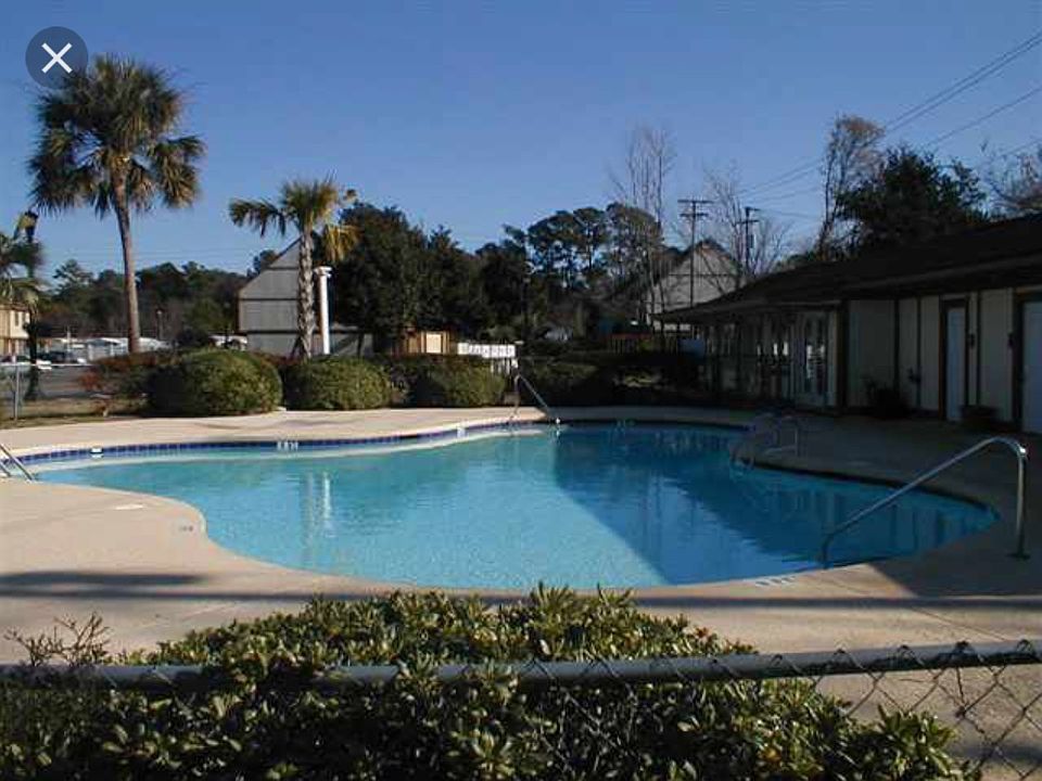 1st image of 1200 Pinegrove Dr