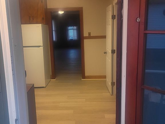 4th image of 43 Green St