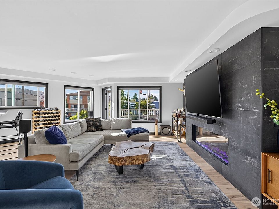 1st image of 610 Daley Street #E