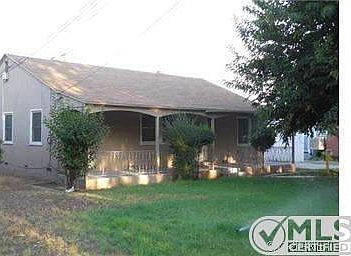 2nd image of 3039 Leroy St