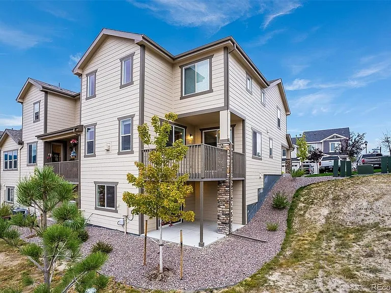 827 Marine Corps Dr — Photo 21