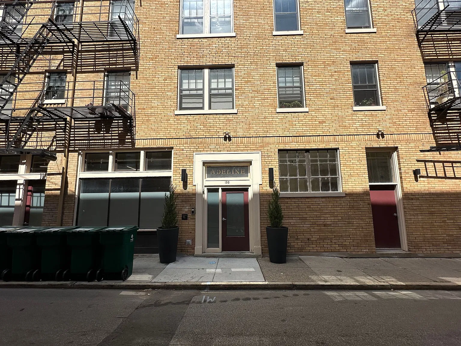 1401 Main Street — Photo 2