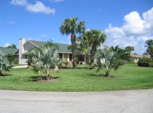 3395 SW Canoe Pl, Palm City, FL 34990