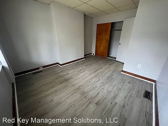 2nd image of 151 Kendall Ave Floor 1