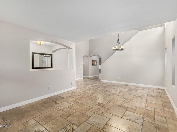 5th image of 3754 S Tower Avenue