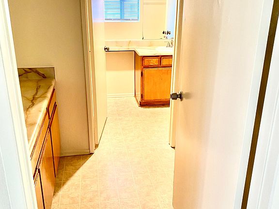 5th image of 7343 Balboa Blvd APT 201