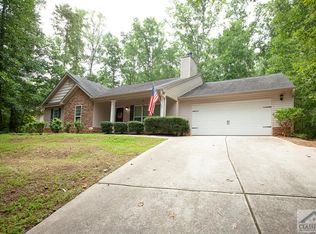 178 Oakview Dr, Hull, GA 30646