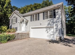 3 Hankey St, Leicester, MA 01524