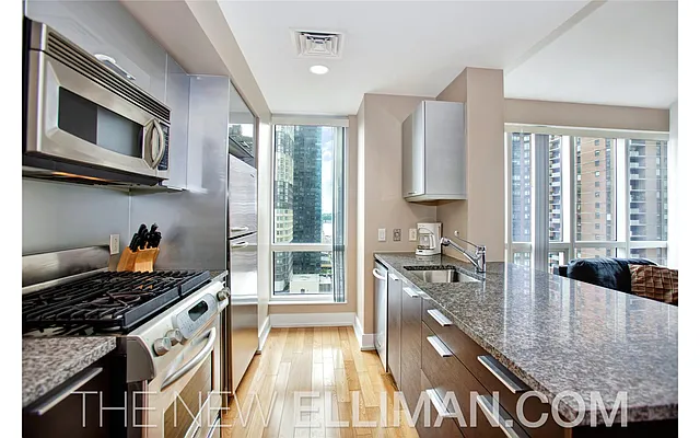 Sold by Douglas Elliman | media 18